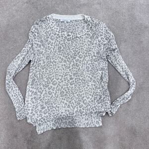 Olivaceous Gray and Cream Animal Print Long Sleeve sweater, size L